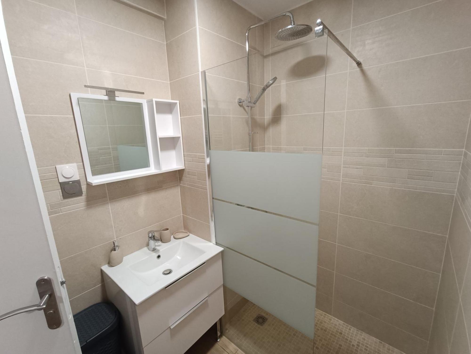 Appartements Et Studio Renoves En 2022, Intra Muros Avignon Exteriér fotografie